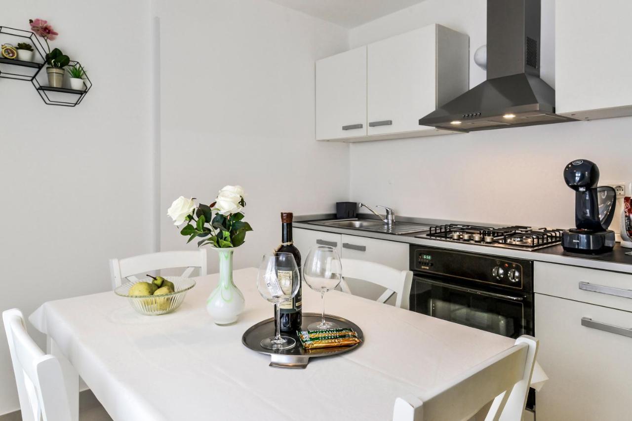 Apartment Anna Umag Eksteriør bilde
