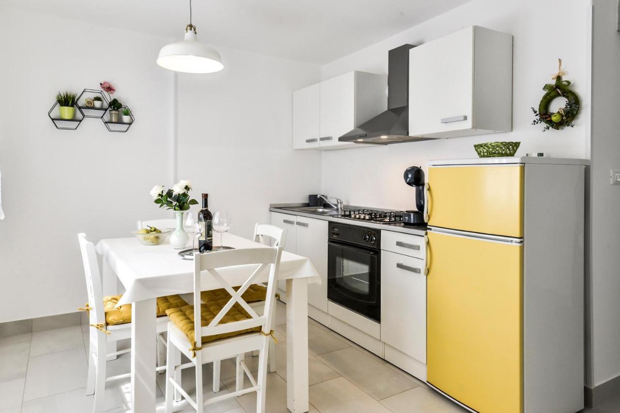 Apartment Anna Umag Eksteriør bilde